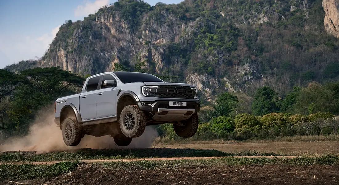 Ford Raptor  3.0 V6 Xăng EcoBoost - Thỏa mãn đam mê