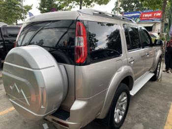 Ford Everest số tay đời 2014, 1 đời chủ sử dụng, màu bạcFord Everest số tay đời 2014, 1 đời chủ sử dụng, màu bạc 2