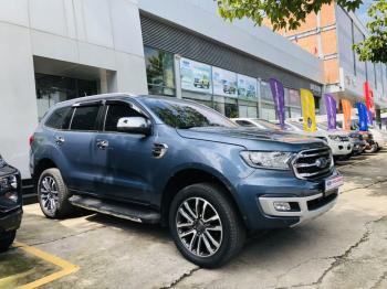 Ford Everest Titanium  2.0L 4x4, 2 cầu, đời 2019Ford Everest Titanium 20L 4x4 3