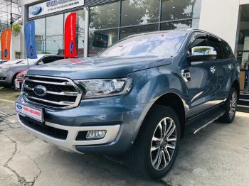 Ford Everest Titanium  2.0L 4x4, 2 cầu, đời 2019Ford Everest Titanium 20L 4x4 4