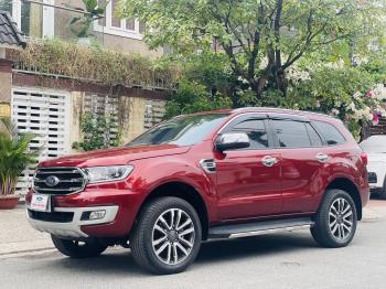 Ford Everest 2.0L Titanium 4x2 2020. Màu đỏ. Biển Tp.HCM