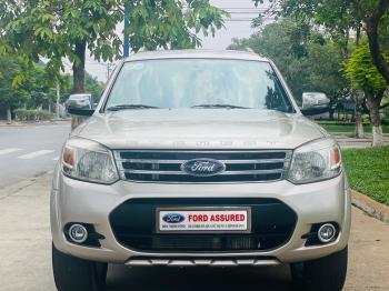 Ford Everest 2.5L 2013. Màu Ghi vàng. Biển Tp.HCMz4314530287556_1e87eec959edf340d2b9779deb6a8b7c