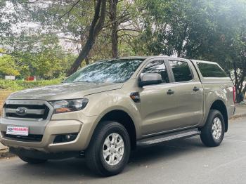 Ford Ranger XLS MT 2017. Màu Ghi vàng. Biển Tp.HCM