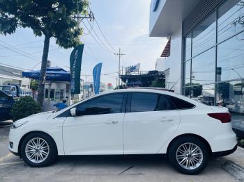 Ford Focus 1.5L Titanium 4D 2016. Màu Trắng. Biển Tp.HCMz4314661775076_7b49141d969c1055f09b8ab66993528c