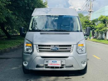 Ford Transit SVP 2018. Màu Bạc. Xe cá nhân