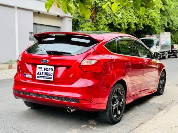 Ford Focus 2.0L Titanium HB 2013. Màu Đỏ.z5494411956544_682975142b5a193de3d0a5d2e908a9e9